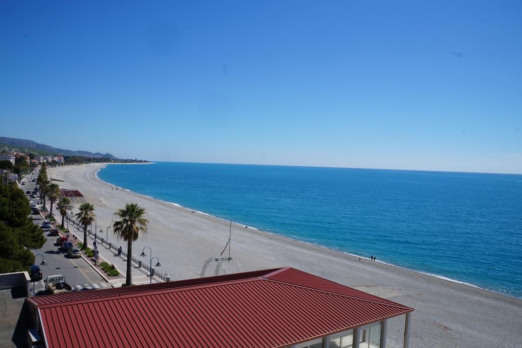 Hotel Ristorante Miramare Marina di Gioiosa Ionica Buitenkant foto