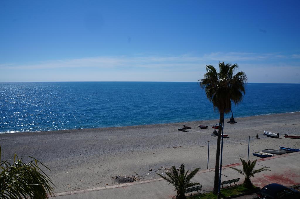 Hotel Ristorante Miramare Marina di Gioiosa Ionica Buitenkant foto