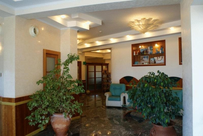 Hotel Ristorante Miramare Marina di Gioiosa Ionica Buitenkant foto