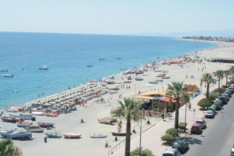 Hotel Ristorante Miramare Marina di Gioiosa Ionica Buitenkant foto